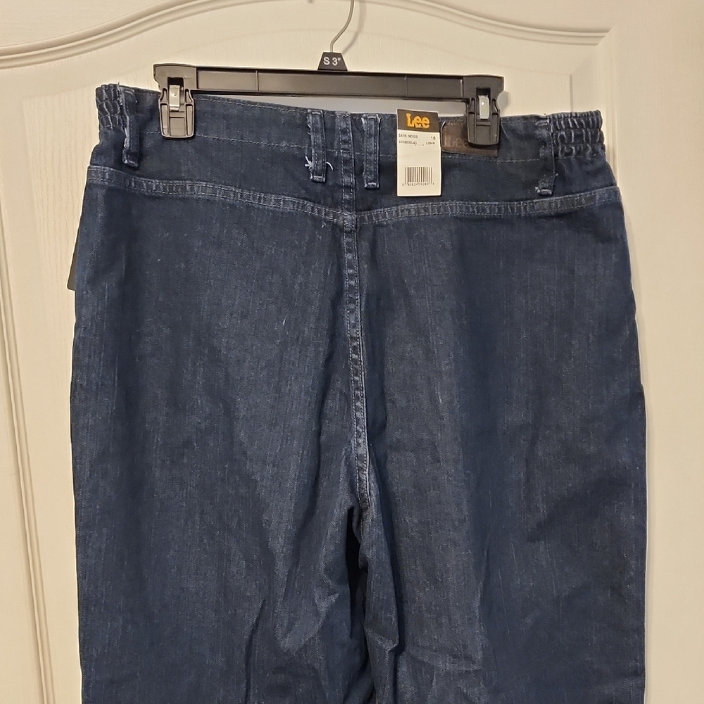 Lee Women's Straight Leg Jeans - Dark Blue - Picture 2 of 2